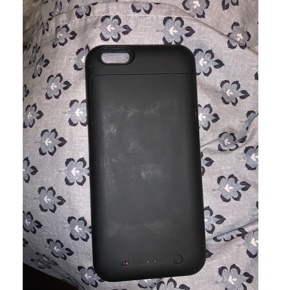 iPhone 6s Plus charging case